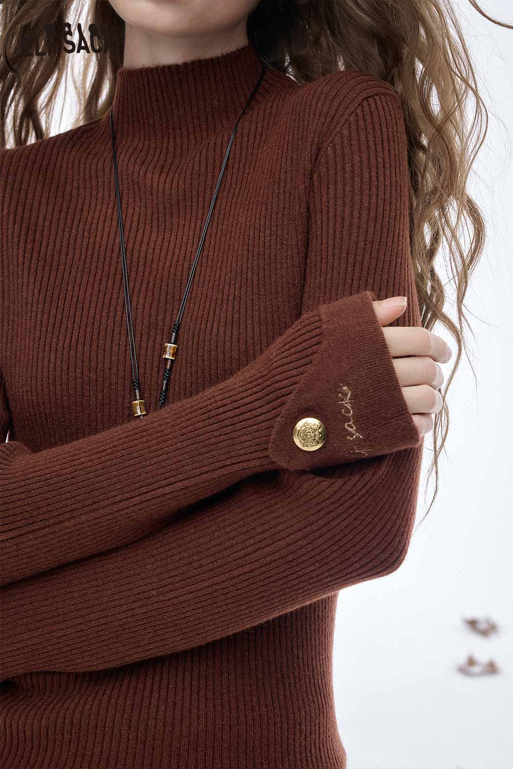 ELFSACK women's slim fit knit sweater in brown with ribbed design and stylish buttons on sleeves