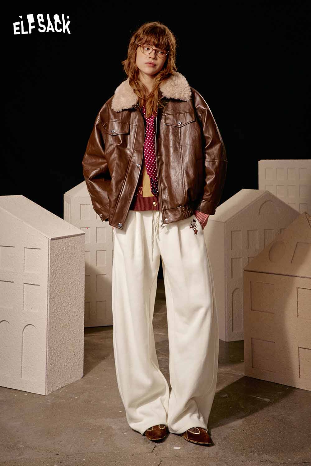 ELFSACK women's solid color straight leg pants in cream for a stylish and comfortable look