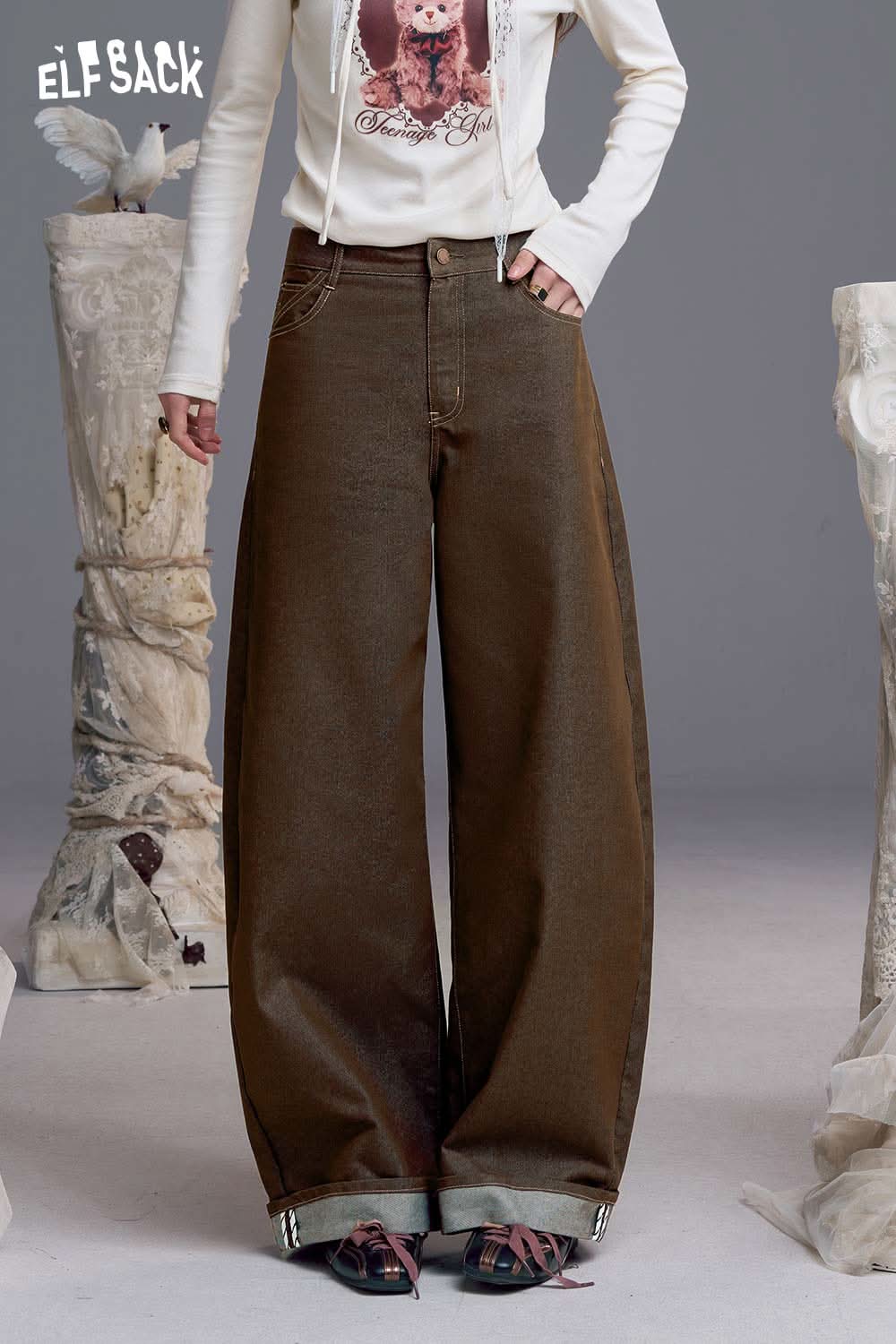 ELFSACK wide leg cotton blend trousers women in brown, featuring a stylish oversized design for a trendy look
