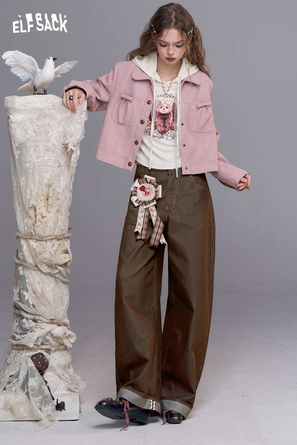 ELFSACK wide leg cotton blend trousers women in brown paired with a pink jacket and a stylish top