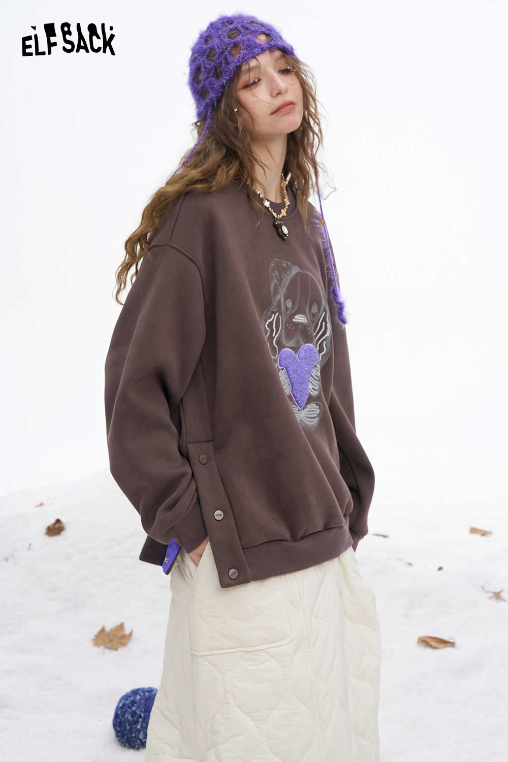 ELFSACK women's animal graphic sweatshirt in brown with unique design and cozy fit