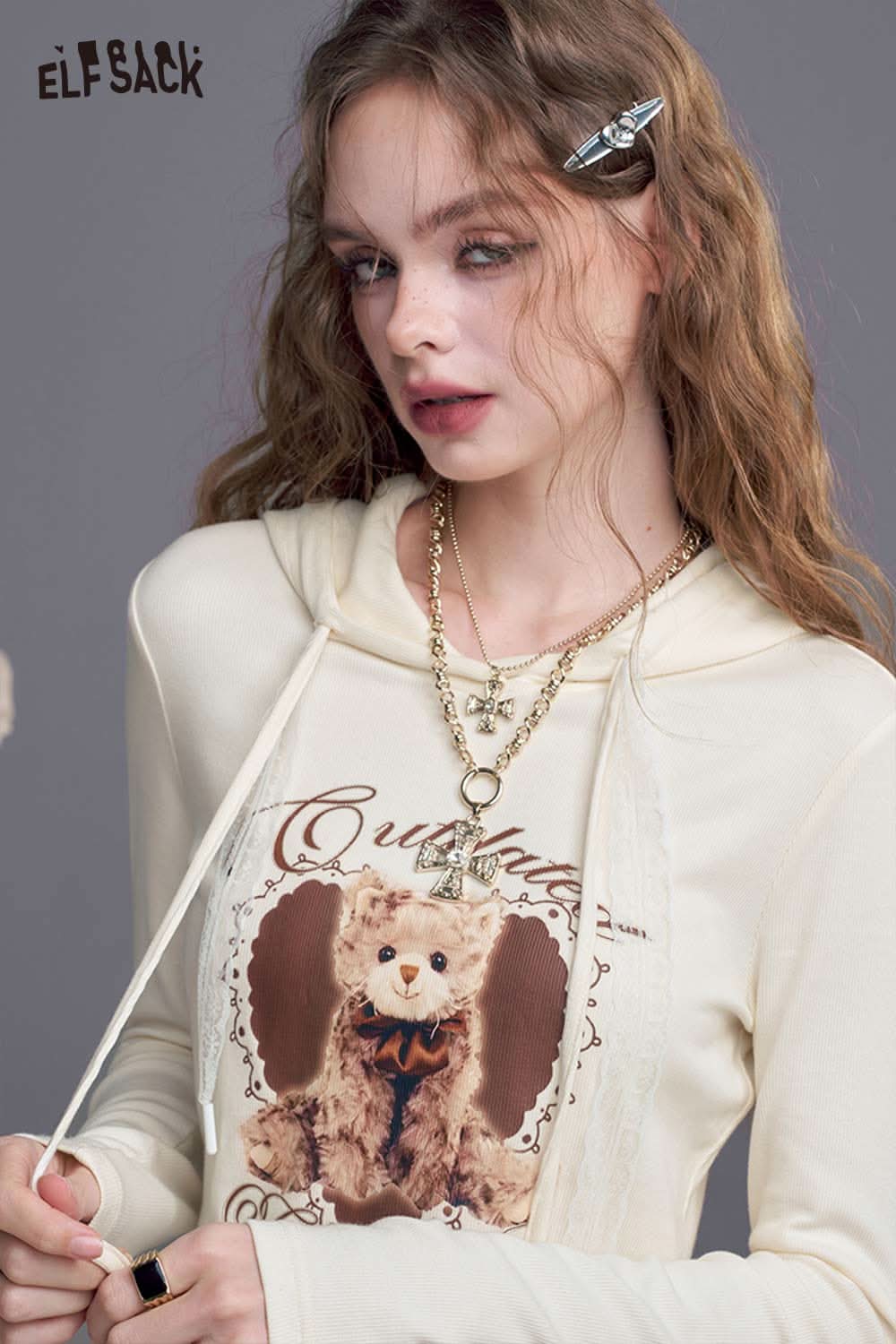 ELFSACK women's bear graphic hoodie with cute bear print and soft fabric for casual wear