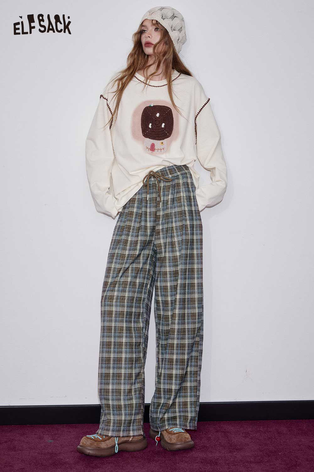 ELFSACK women's check pattern relaxed fit trousers in blue and gray plaid for comfortable, casual wear