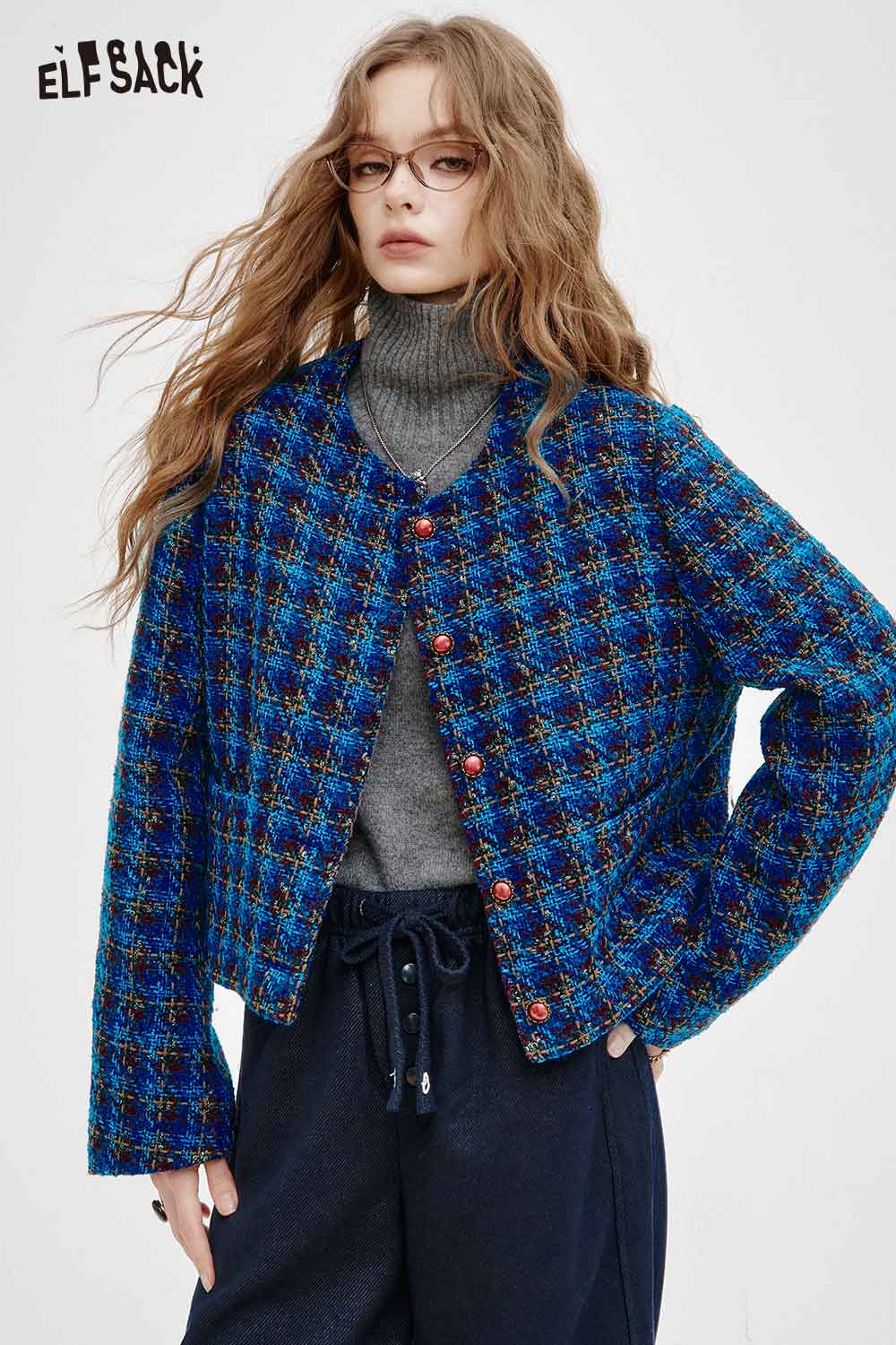 ELFSACK women's checkered short jacket in blue, stylish design with round buttons and cozy fit