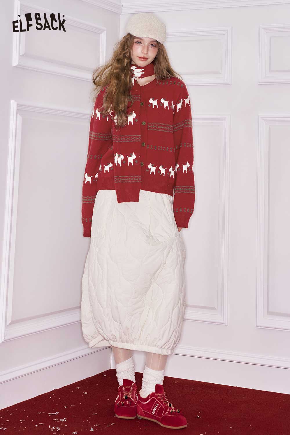 ELFSACK women's Christmas animal graphic cardigan in red with festive reindeer patterns