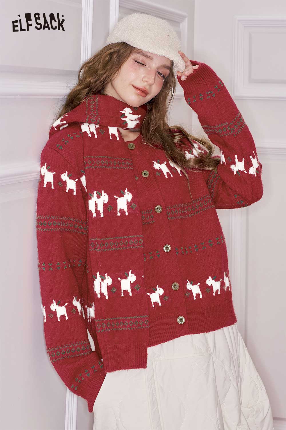 ELFSACK women's Christmas animal graphic cardigan in red with festive animal designs