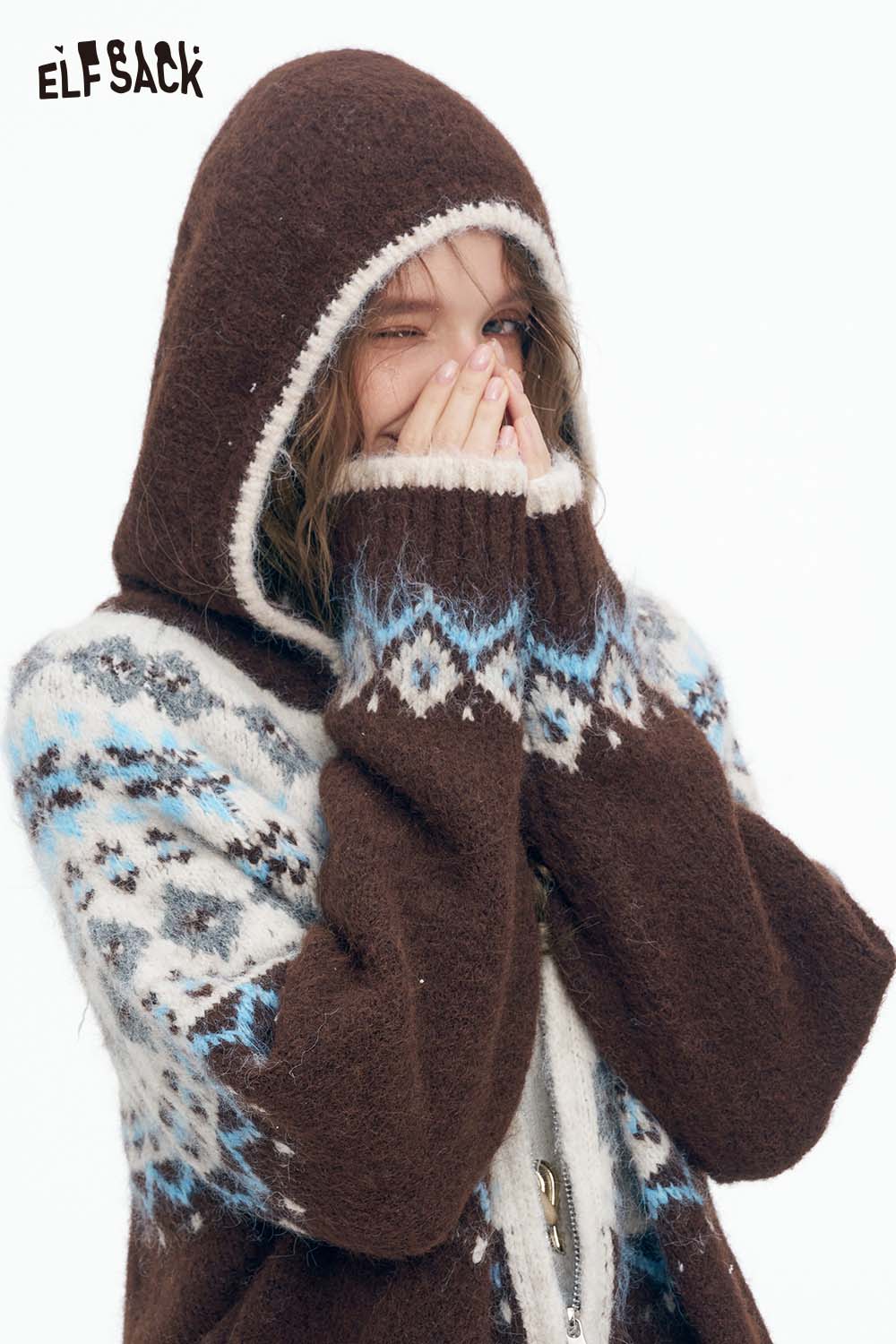 ELFSACK women's Christmas hooded sweater in brown with winter patterns and cozy fit