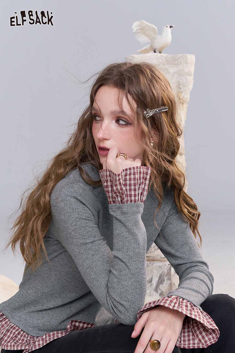 ELFSACK women's color block knit pullover with stylish cuff detail and casual fit for everyday wear