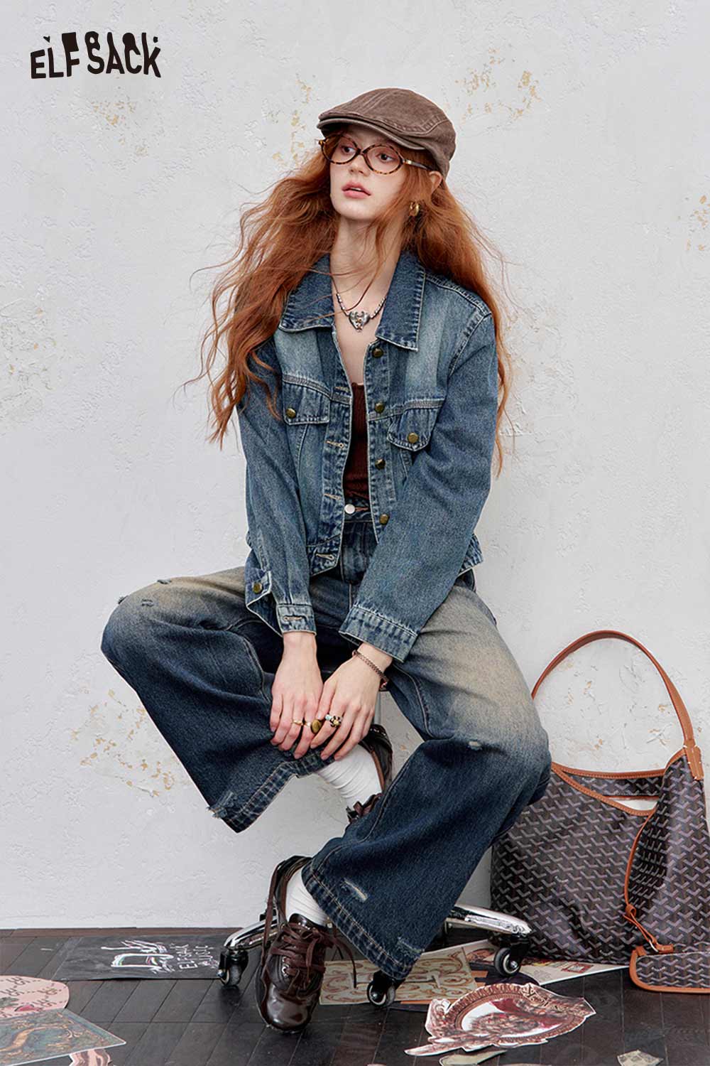 ELFSACK women's denim short jacket styled with wide-leg jeans and a trendy cap for a casual look
