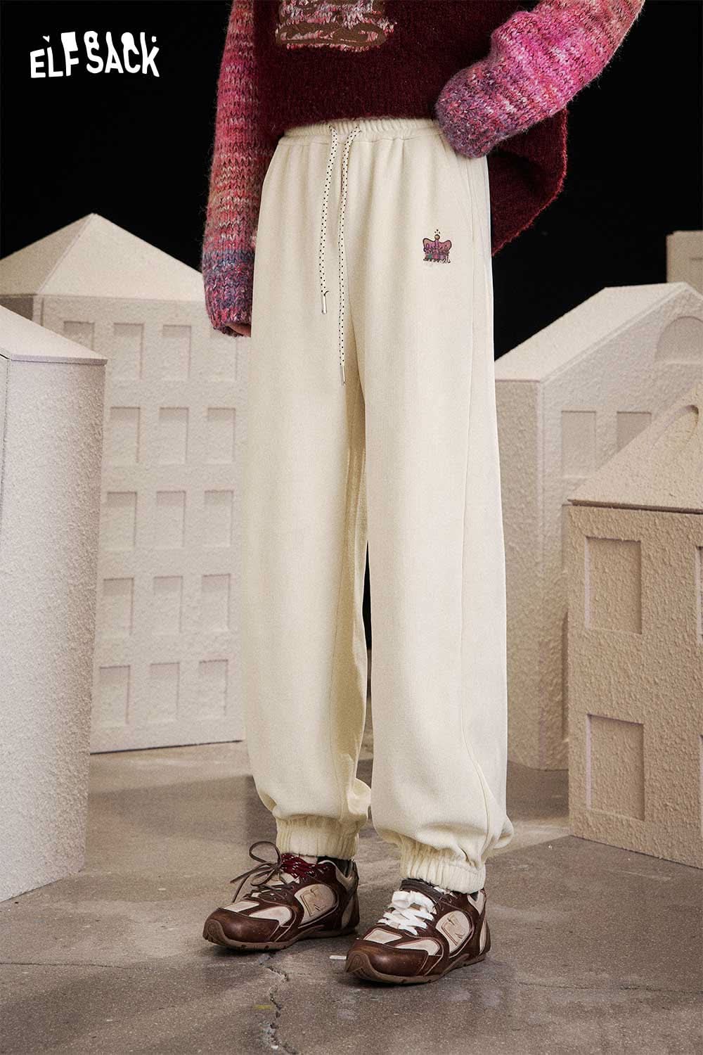 ELFSACK women's drawstring waist pants in cream with elastic cuffs for casual comfort