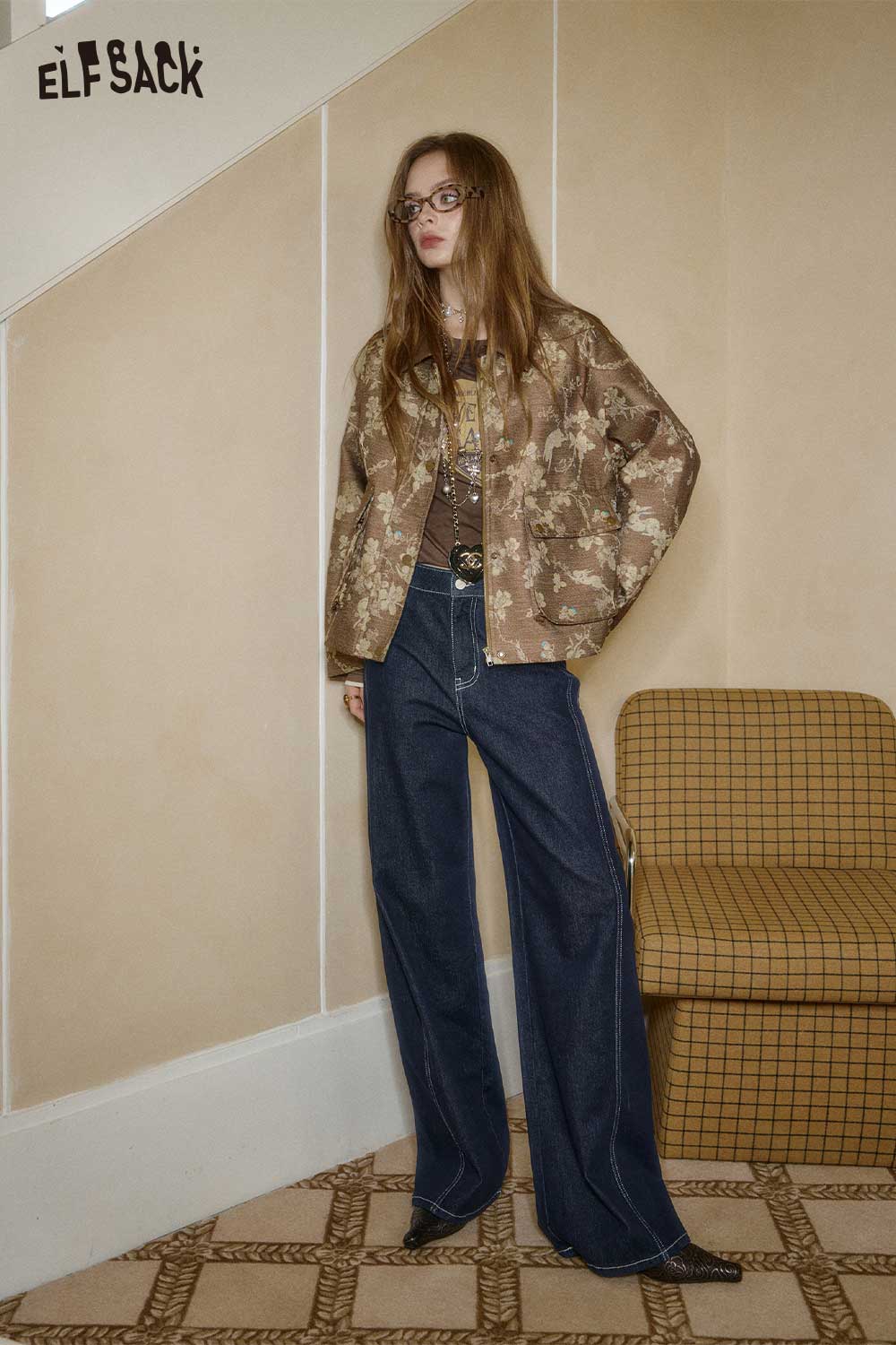 ELFSACK women's floral applique jacket featuring a unique design and trendy style for casual wear