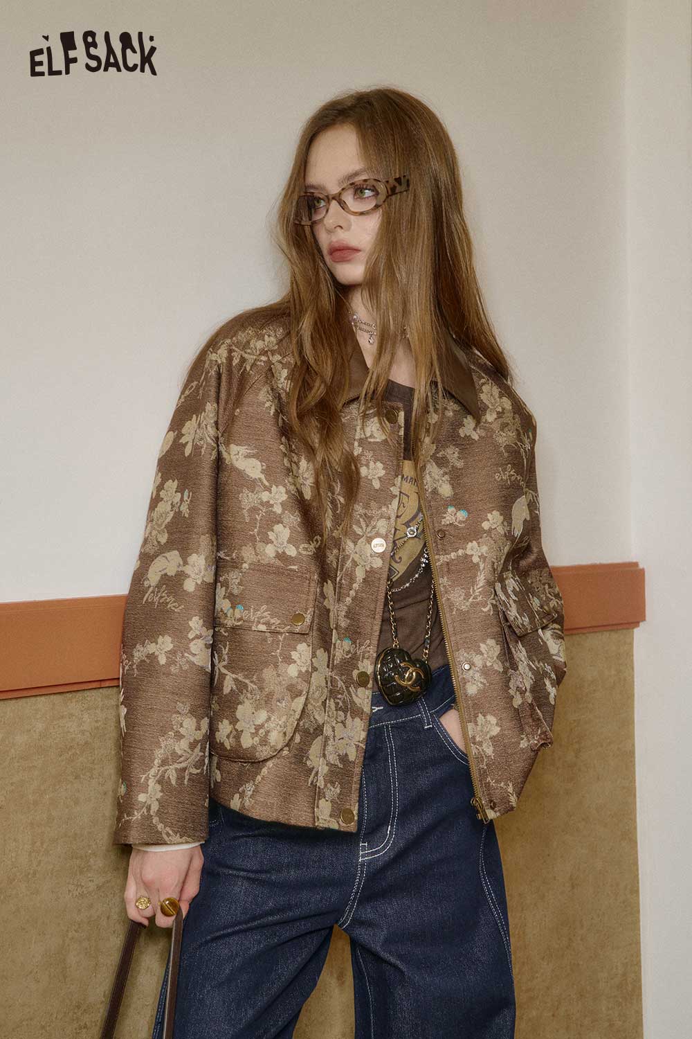 ELFSACK women's floral applique jacket in brown with a stylish design for casual outfits