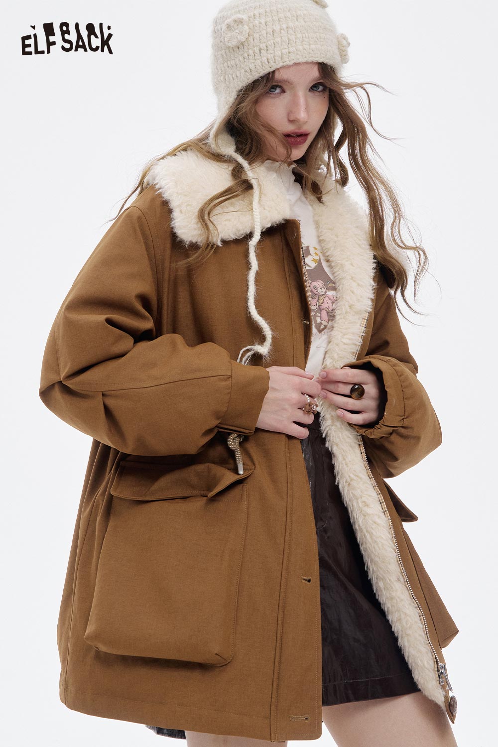 ELFSACK women's furry plaid jacket with cozy faux fur collar and stylish design for warmth and fashion