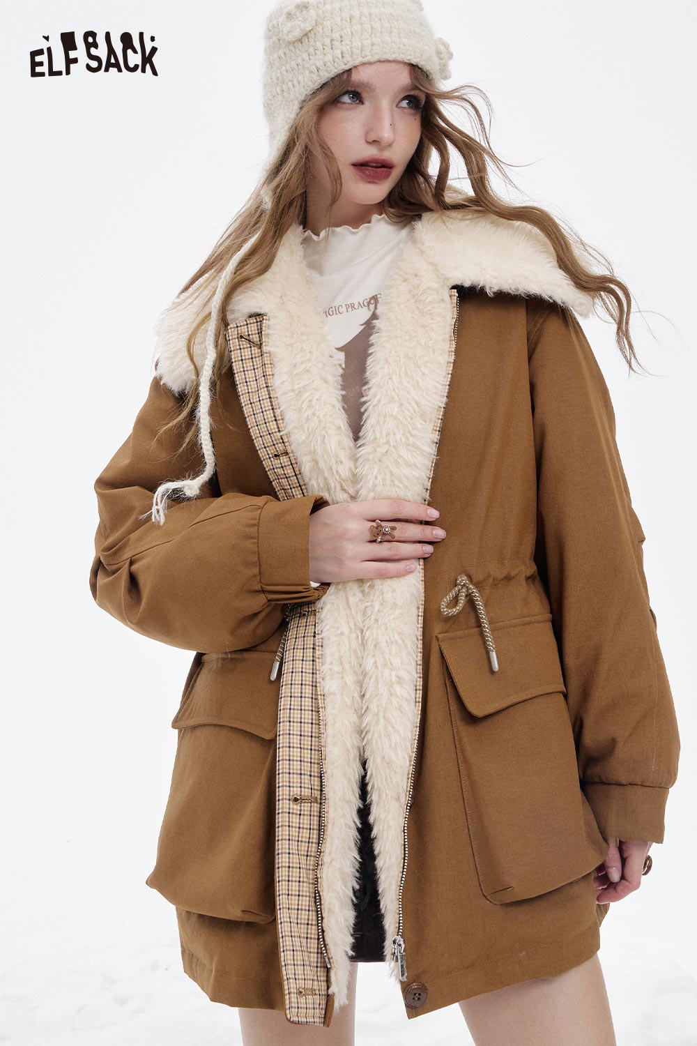 ELFSACK women's furry plaid jacket with a cozy fur collar and stylish pockets