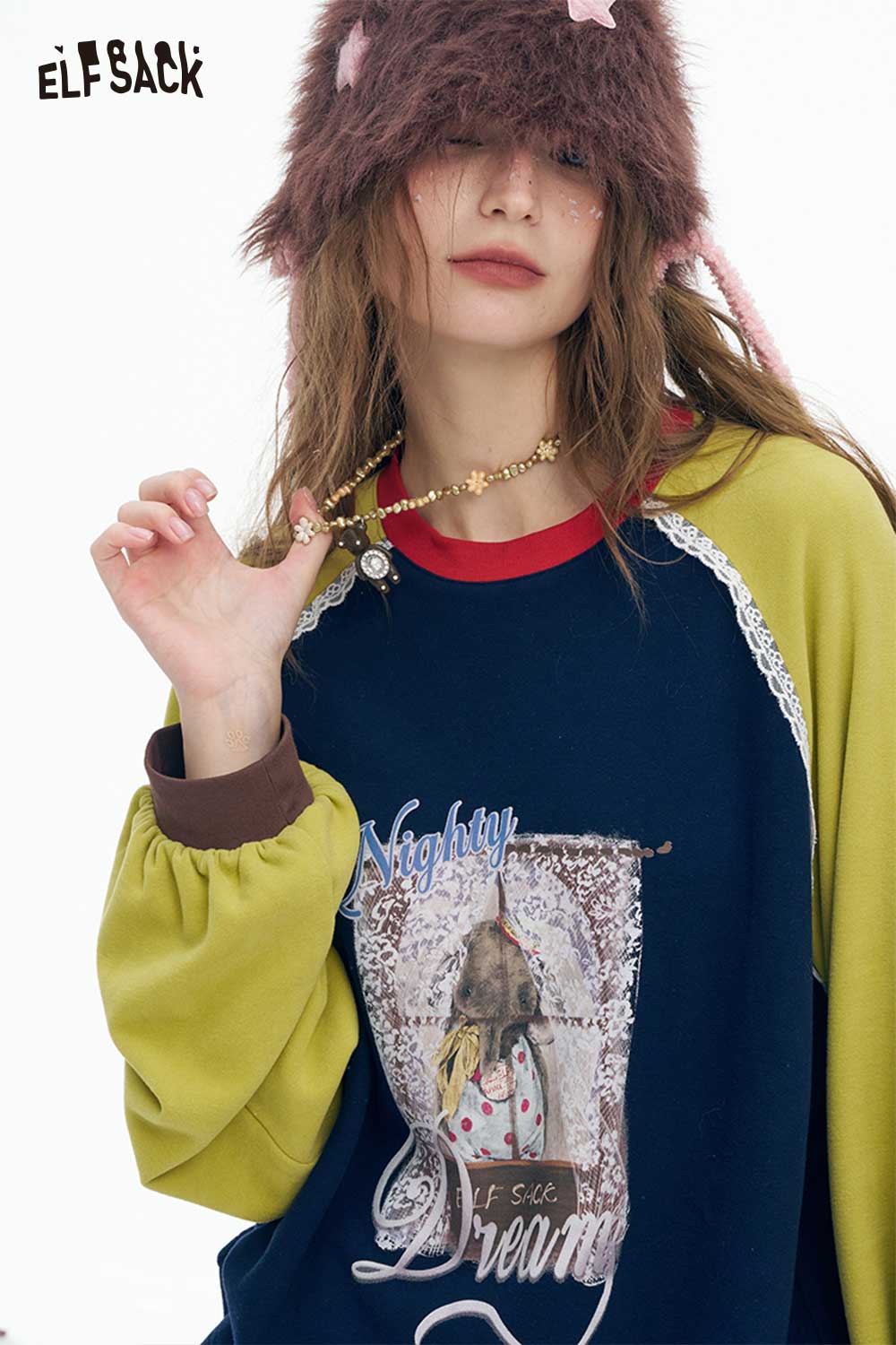 ELFSACK women's graphic letter tshirt featuring colorful design and playful prints for casual wear