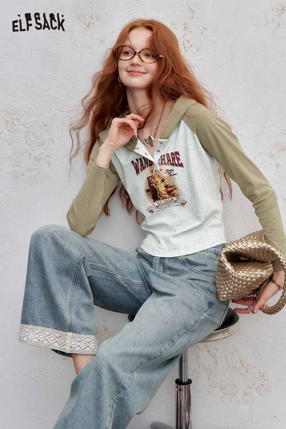 ELFSACK women's graphic print hoodie featuring vintage design and comfortable fit for casual wear