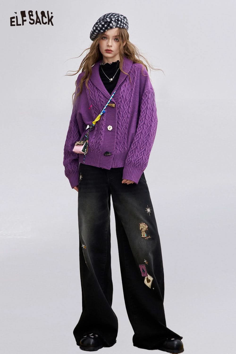 ELFSACK women's graphic wide leg pants featuring unique designs and a stylish fit for casual wear