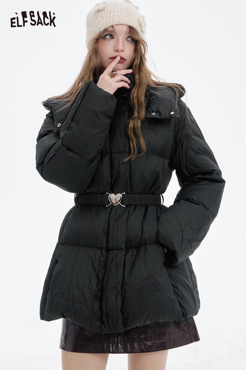 ELFSACK women's heart belt puffer coat in black, featuring a stylish design and warm padding for winter wear