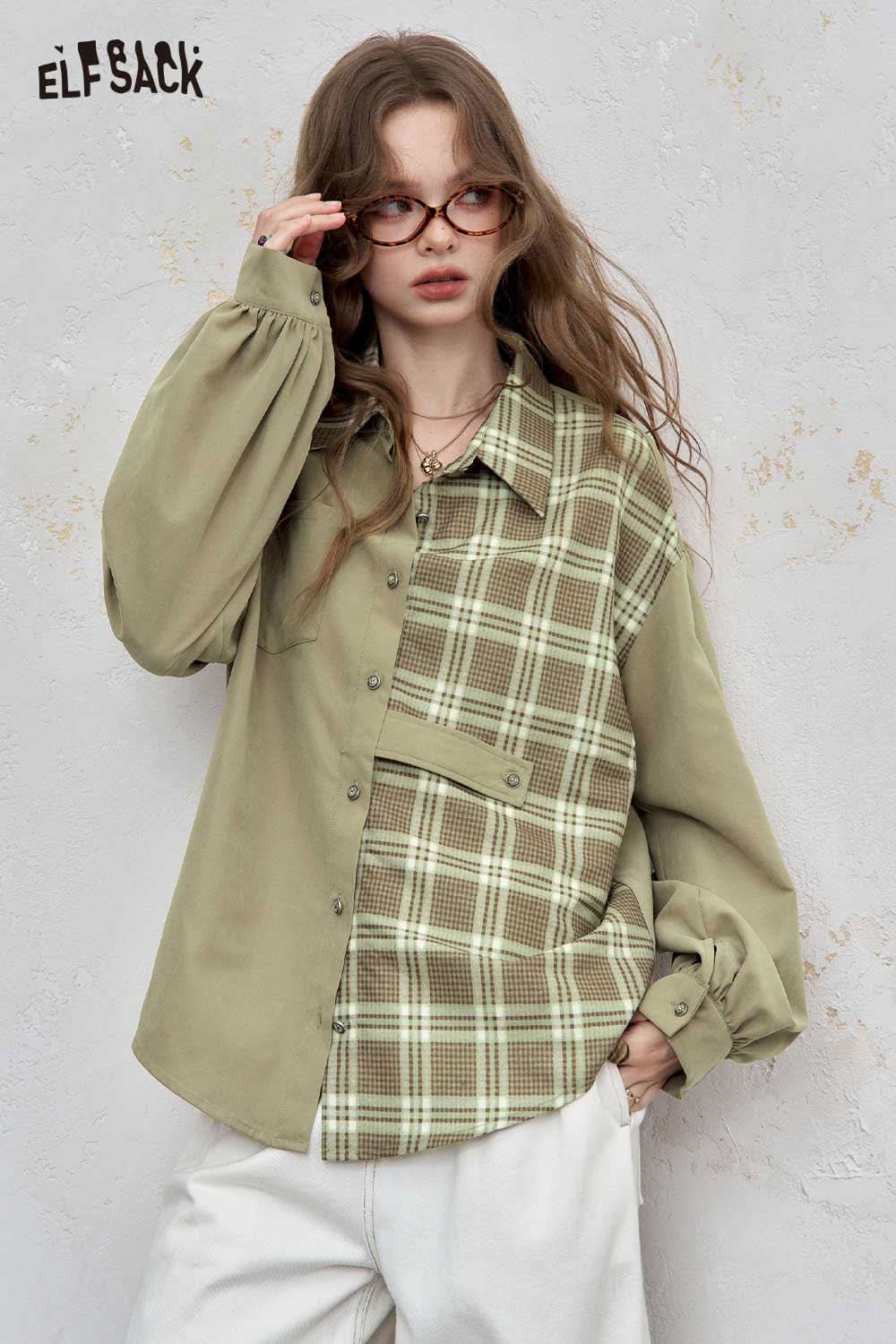 ELFSACK women's oversized contrast shirt featuring a plaid and solid design with button details