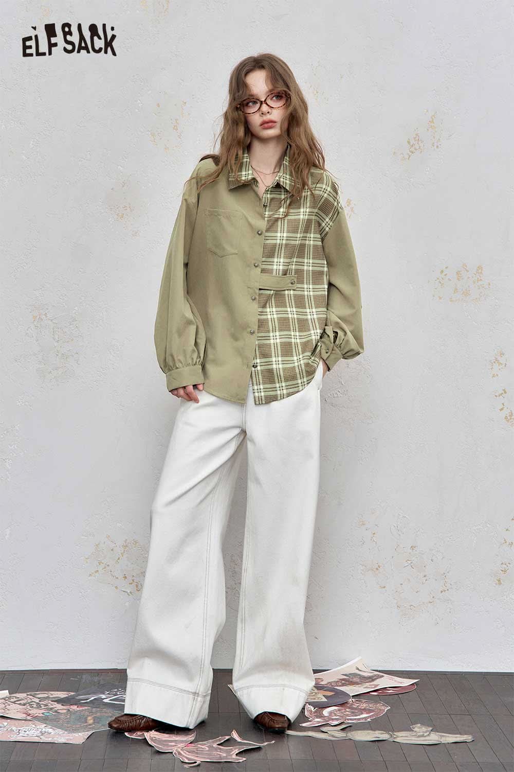 ELFSACK women's oversized contrast shirt featuring a stylish plaid design paired with wide-leg trousers