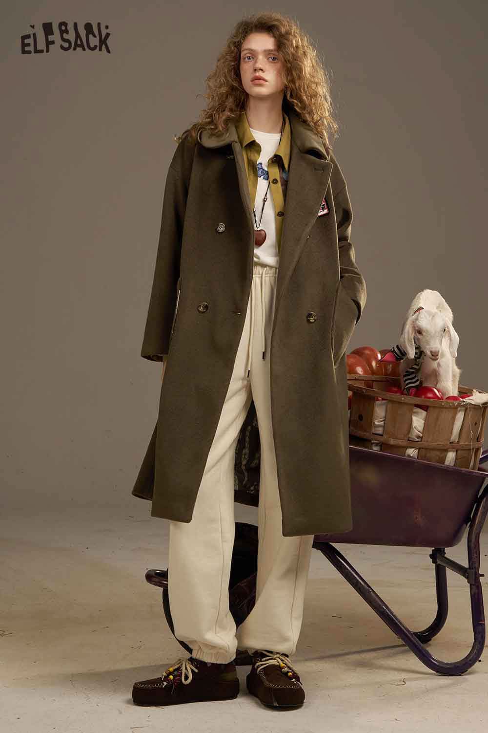 ELFSACK women's patterned collared coat in olive green, styled with casual wide-leg pants and fashionable accessories