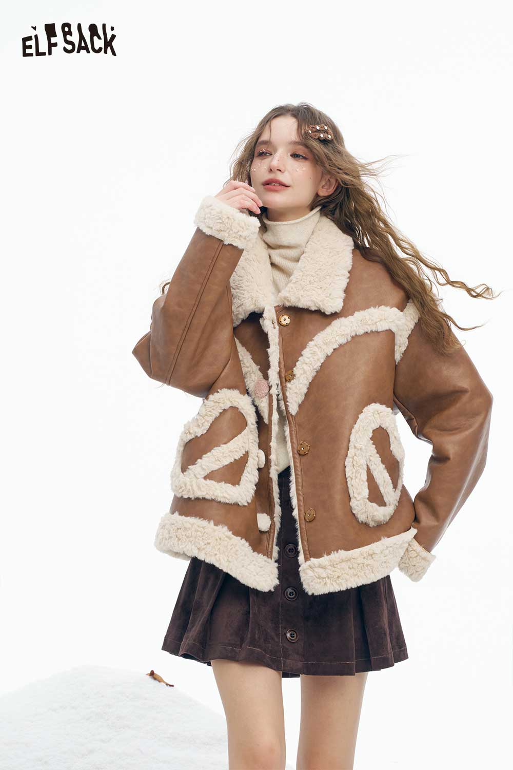 ELFSACK women’s plush heart pocket coat in brown with cozy shearling detailing for a stylish look