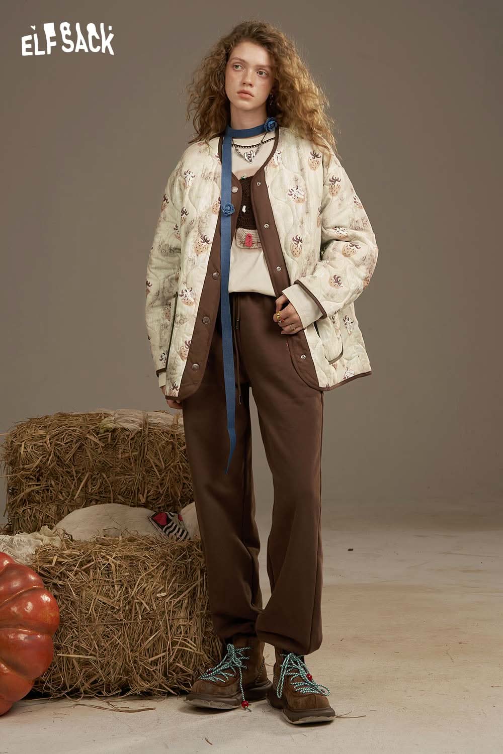 ELFSACK women's printed cotton jacket featuring floral designs, perfect for stylish layering in cooler weather