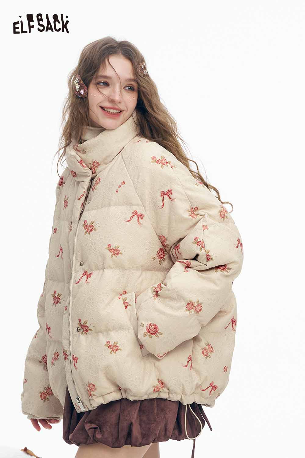 ELFSACK women's short down jacket with floral design and comfortable fit for stylish winter wear