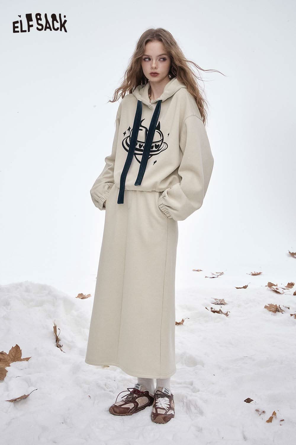 ELFSACK women's soft heart graphic skirt set in beige with a cozy hoodie and matching skirt