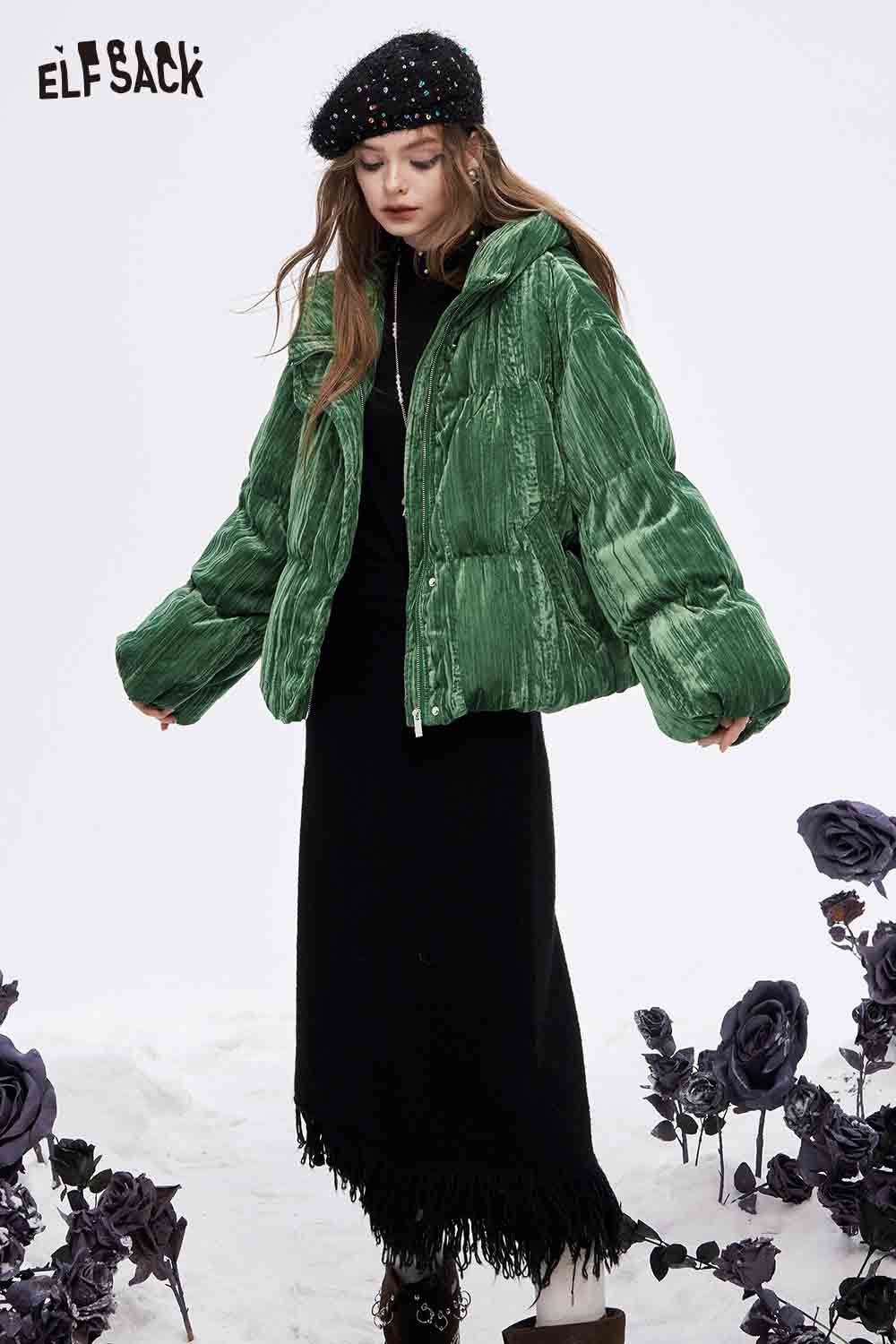 Women's velvet puffer coat by ELFSACK in green, featuring a stylish design and cozy fit for winter fashion