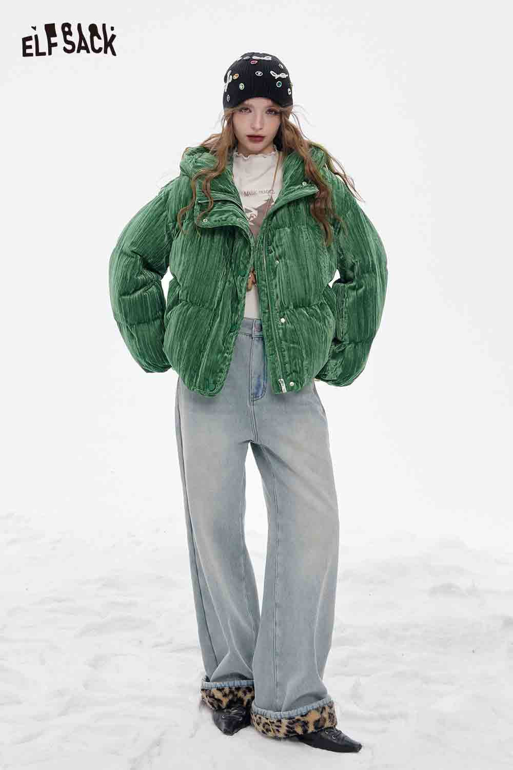 ELFSACK women's velvet puffer coat in green with a relaxed fit and stylish design for winter fashion