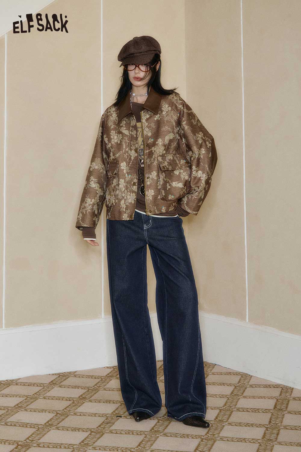 ELFSACK women's wide leg jeans styled with a floral jacket and cap for a trendy look