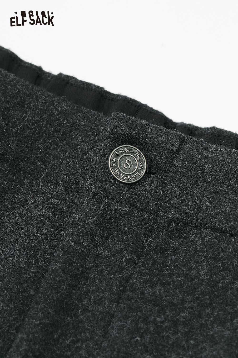 Close-up of ELFSACK women's wide leg pleated pants featuring a stylish button closure and soft fabric