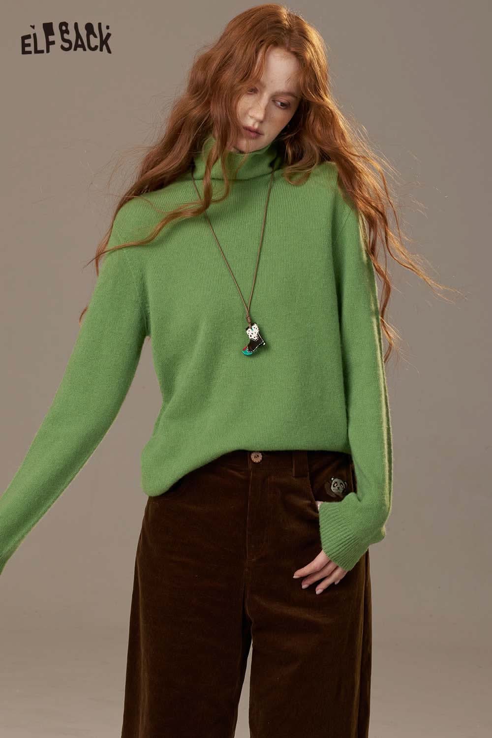 ELFSACK women's wool turtleneck sweater in vibrant green with a relaxed fit and stylish design