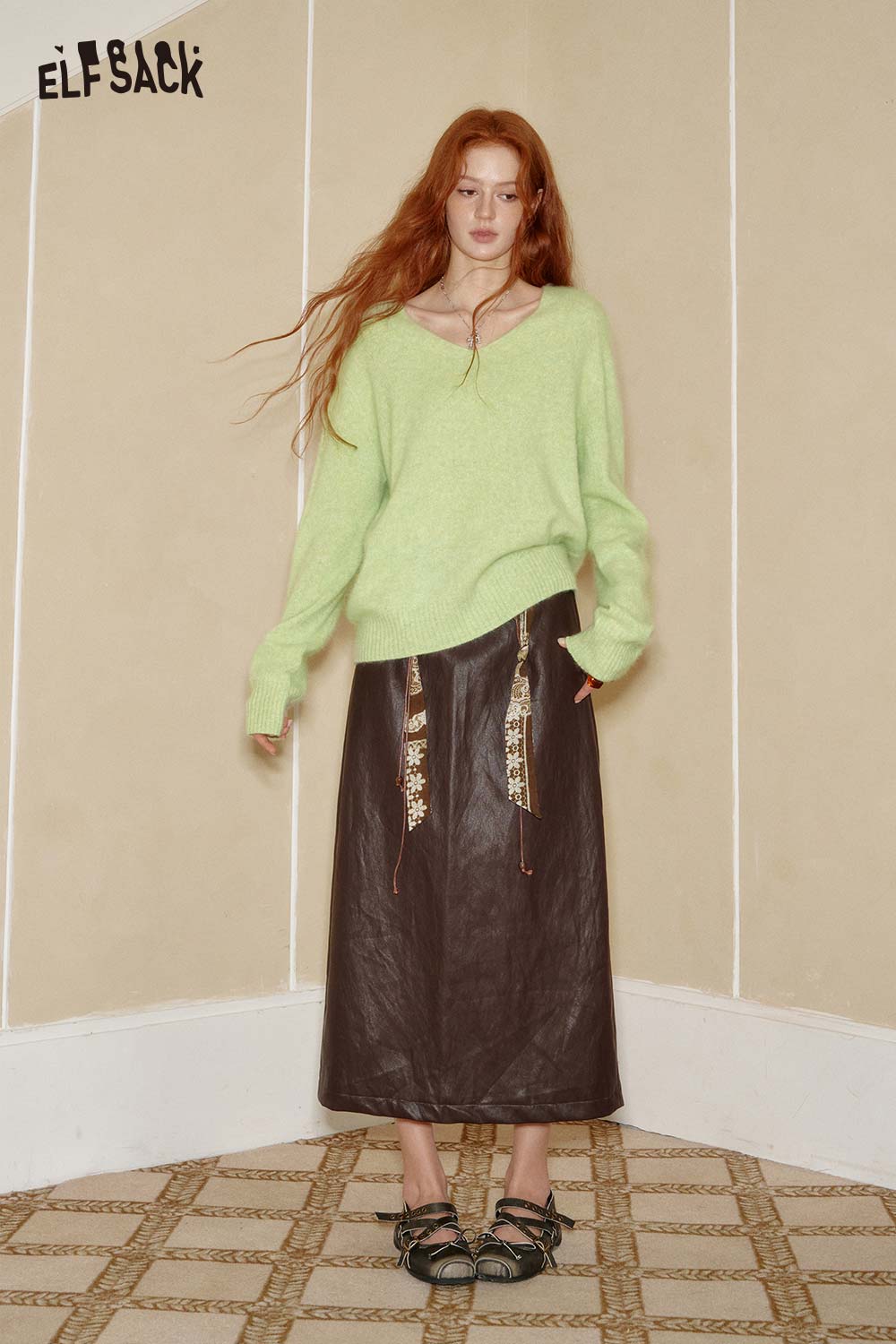 ELFSACK wool blend oversized sweater women in light green paired with a long brown skirt