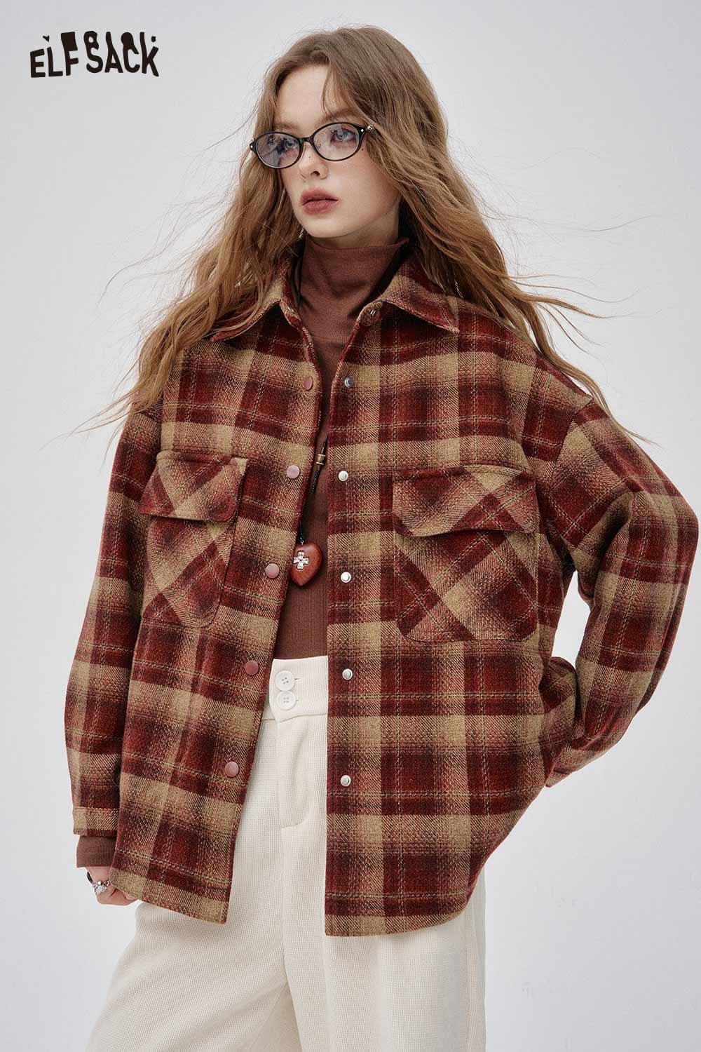 ELFSACK wool blend plaid short jacket in red and beige with two front pockets for a stylish look