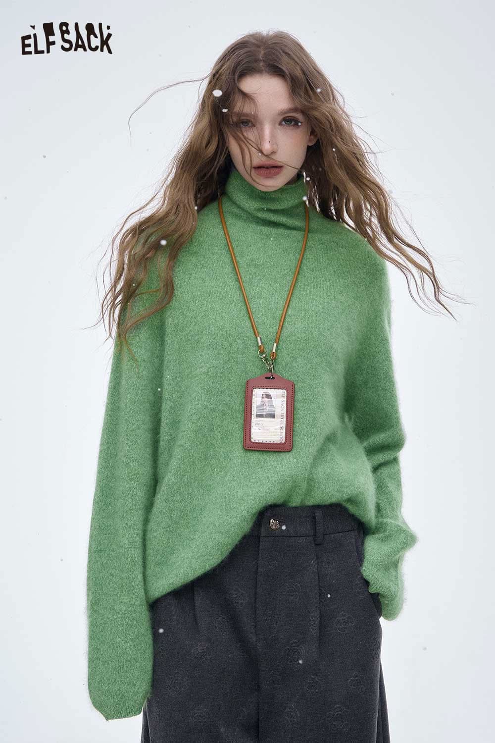 ELFSACK wool high neck sweater women in green, featuring a cozy oversized fit and soft texture.