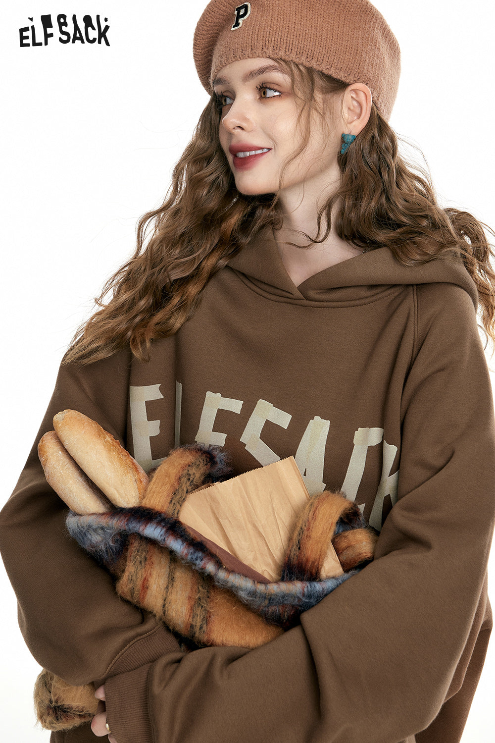 
                  
                    ELFSACK Fleece Long Sleeves Pullover Hoodies Women 2023 Autumn Vintage Loose Casual Tops
                  
                