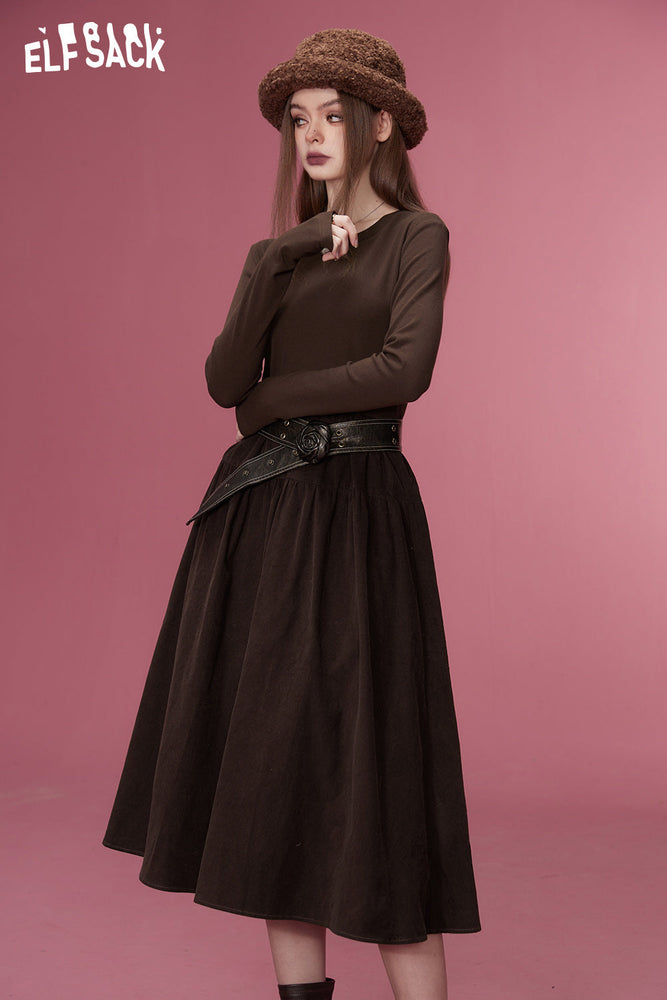 
                  
                    ELFSACK Gyaru Spliced Corduroy Dresses Women 2023 Winter New Luxury Designer Dress
                  
                