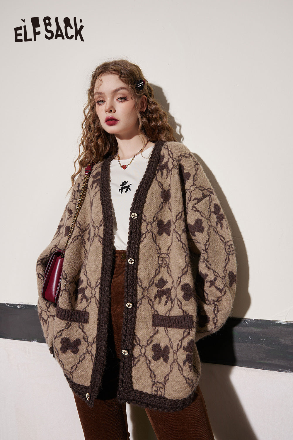 
                  
                    ELFSACK Imitation Mohair Dog Knitwears Woman 2023 Winter Brown Long Sleeve Casual Outwears
                  
                