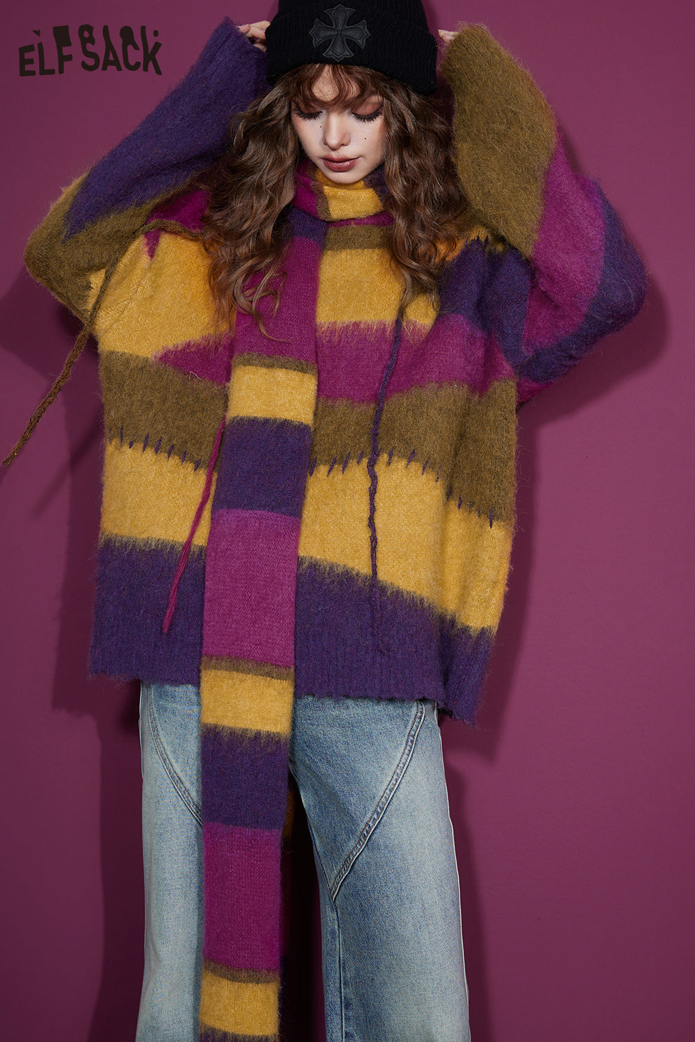 
                  
                    ELFSACK Free Scarf Rainbow Striped Sweater Women 2023 Winter New Korean Fashion Designer Tops
                  
                