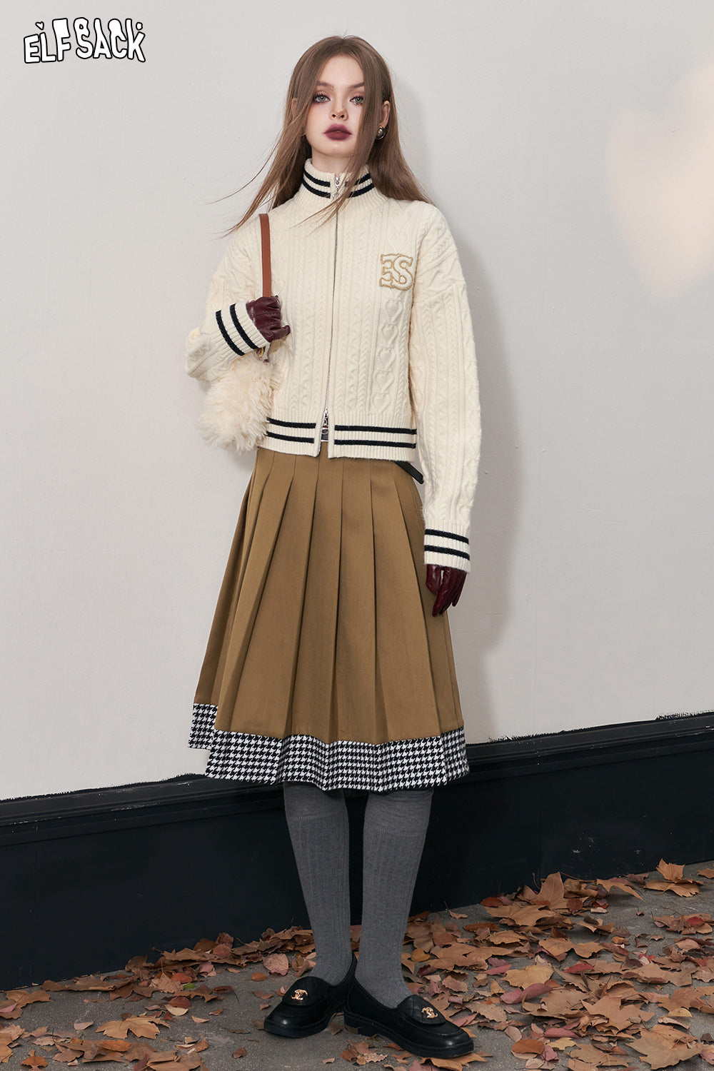
                  
                    ELFSACK Slim Zip Up Sweaters Women 2023 Winter Korean Fashion Tops
                  
                