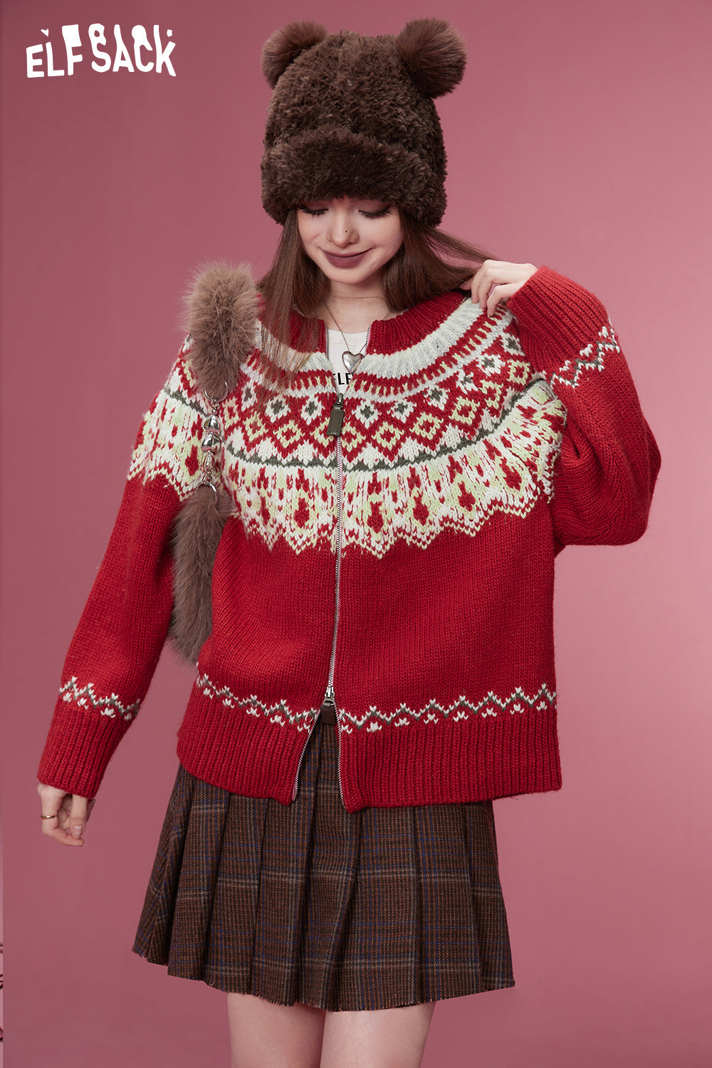 
                  
                    ELFSACK Christmas New Year Zip Up Sweaters Women 2023 Winter Retro Fair Isle Style Knitwears
                  
                