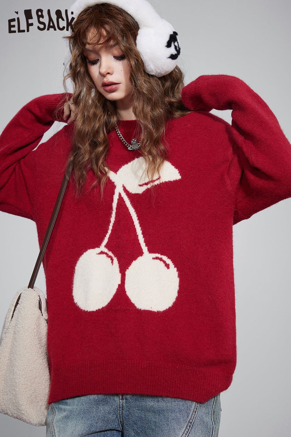 
                  
                    ELFSACK Kawaii Christmas Cherry Pullover Sweaters Women 2023 Winter New Korean Fashion Tops
                  
                