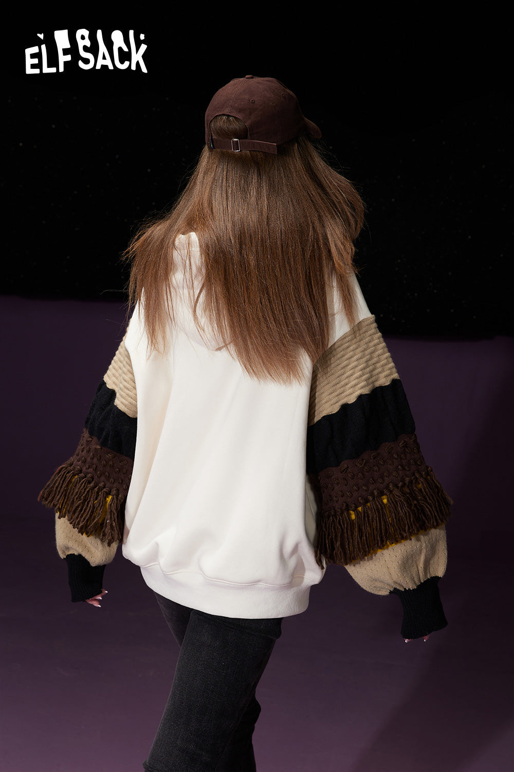 
                  
                    ELFSACK Fleece Spliced Hoodies Women 2023 Winter Special Design Knitted Long Sleeve Casual Tops
                  
                