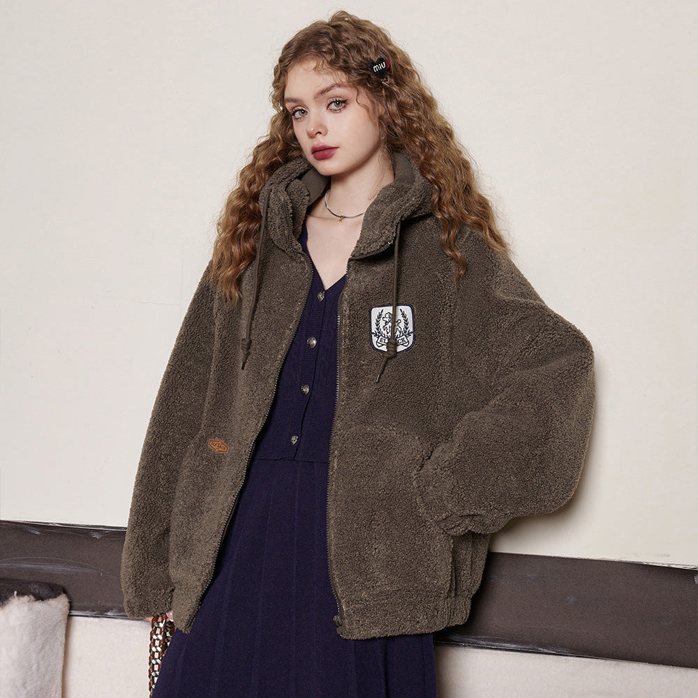 
                  
                    ELFSACK Hoodies Fleece Cotton Coats Women 2023 Winter Patch Dog Short Outwears
                  
                