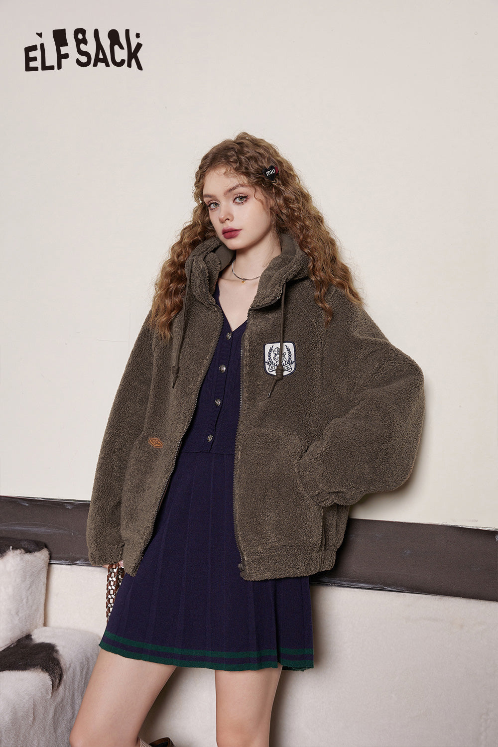 ELFSACK Hoodies Fleece Cotton Coats Women Patch Dog Short Outwears