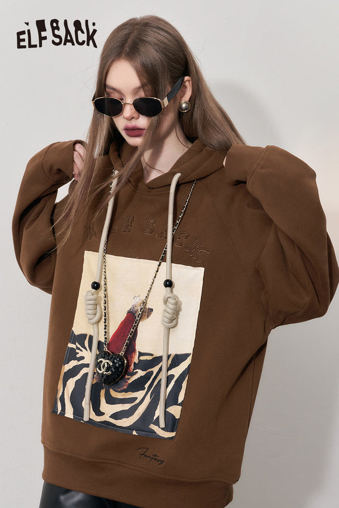 
                  
                    ELFSACK Graphic Fleece Hoodies Women 2023 Winter Korean Fashion Tops
                  
                