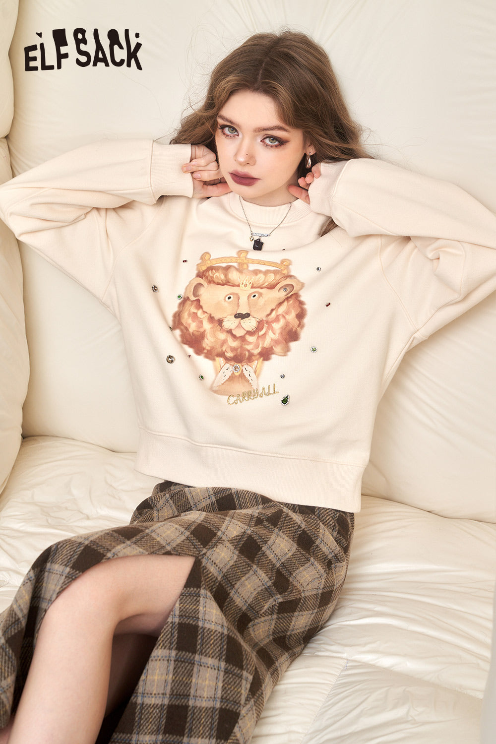 ELFSACK Graphic Christmas Fleece Sweatshirt Women Korean Fashion Tops