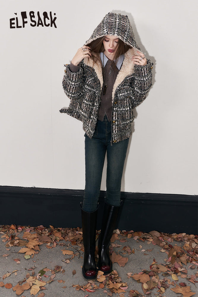 
                  
                    ELFSACK Korean Fashion Tweed Fleece Cotton Coats Women 2023 Winter Luxuey Short Outwears
                  
                